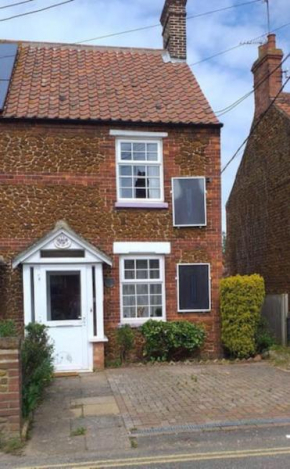 York Cottage a period character 2 bedroom cottage